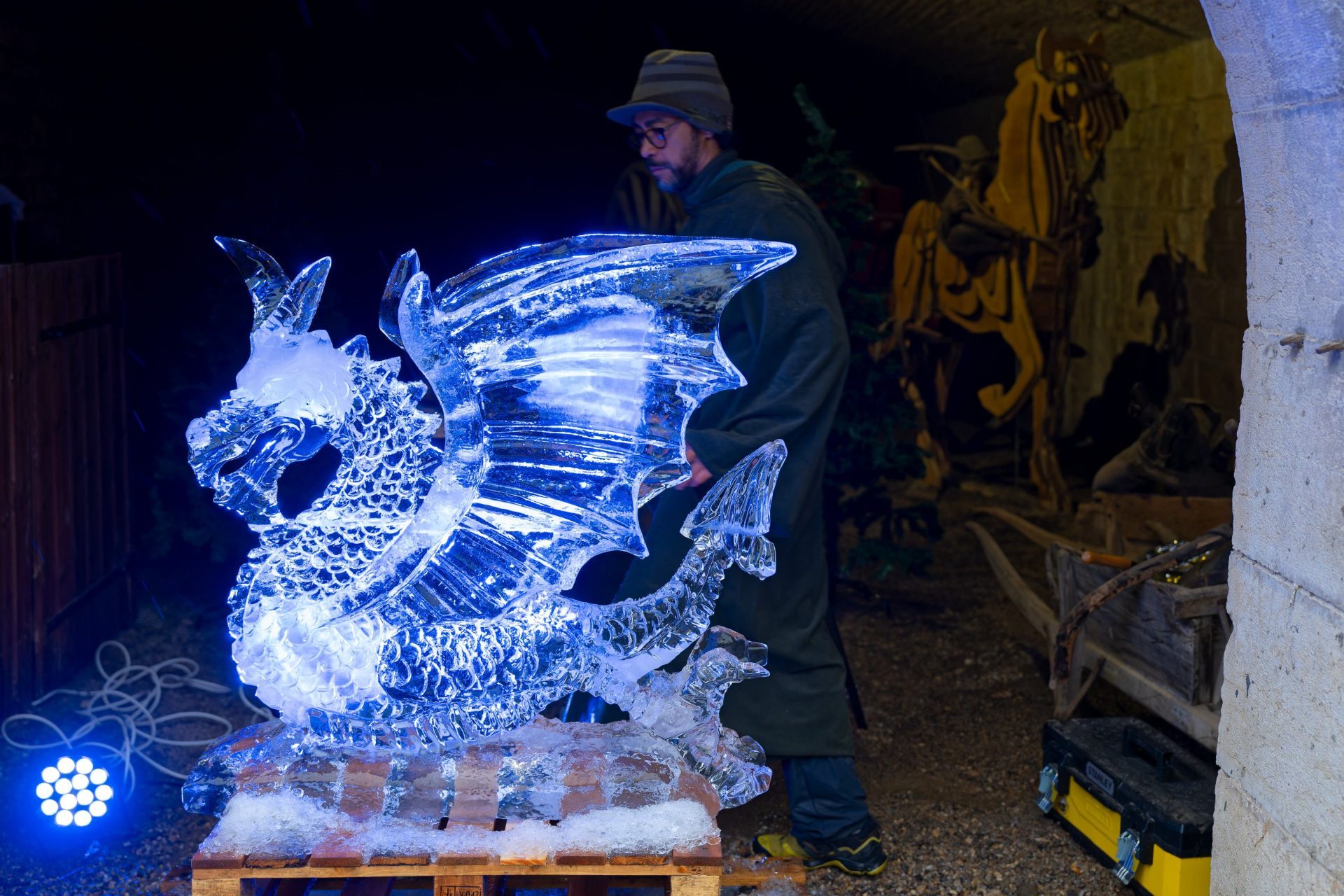 Souffleuse de verre et sculpteur de glace